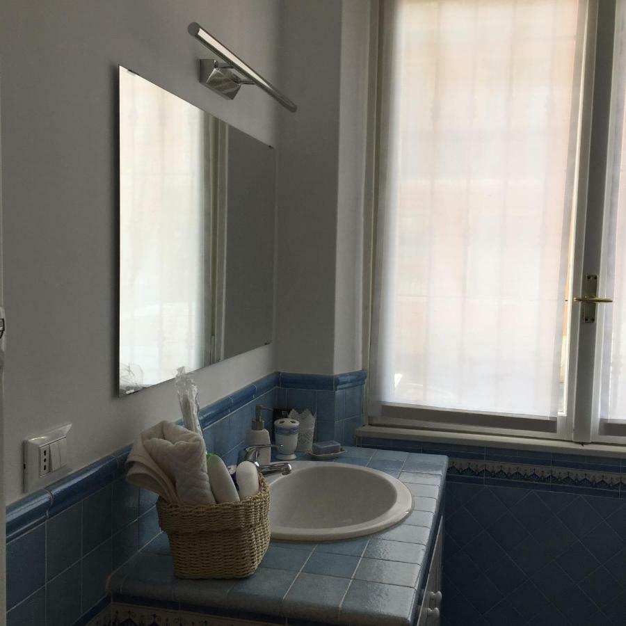 3 Via Guglielmo Koerner Apartment Milan Bagian luar foto
